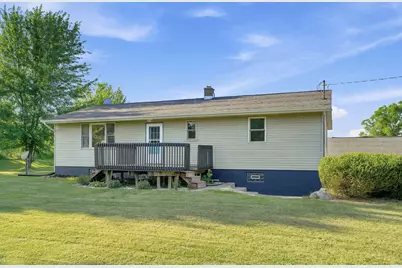 617 137th Avenue, Wayland, MI 49348 - Photo 2