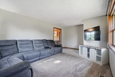 617 137th Avenue, Wayland, MI 49348 - Photo 6
