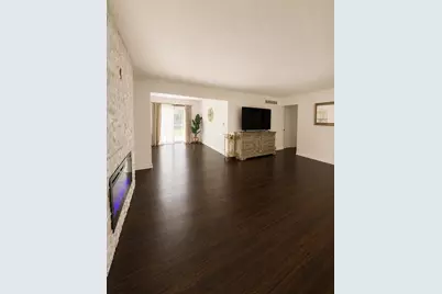 3187 W Cass Avenue, Flint, MI 48504 - Photo 2