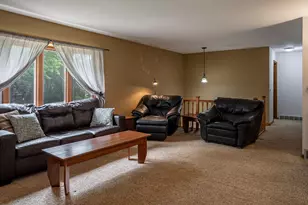 1371 Hazelwood Dr, Plainwell, MI 49080 - Photo 18