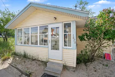 1675 Nelson Street, Muskegon, MI 49441 - Photo 2
