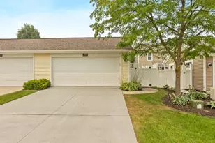 4668 Macatawa Legends Blvd, Holland, MI 49424 - Photo 30
