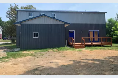 576 Pipestone Street, Benton Harbor, MI 49022 - Photo 2