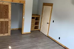 576 Pipestone St, Benton Harbor, MI 49022 - Photo 28