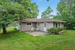 45296 15th Ave, Bloomingdale, MI 49026 - Photo 1