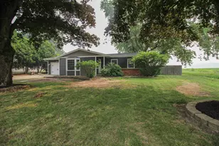 10577 S Sprinkle Rd, Vicksburg, MI 49097 - Photo 4