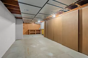 3541 Windemere Dr, Ann Arbor, MI 48105 - Photo 36