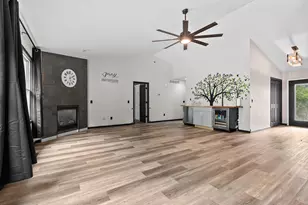 506 W Osterhout Ave, Portage, MI 49024 - Photo 2