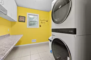 506 W Osterhout Ave, Portage, MI 49024 - Photo 14