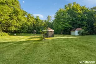5705 E Riverside Dr, Lyons, MI 48851 - Photo 20