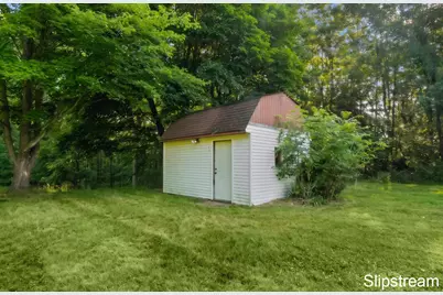 5705 E Riverside Drive, Lyons, MI 48851 - Photo 22