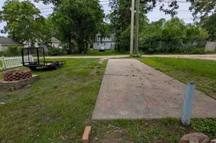 3021 Hoyt St, Muskegon Heights, MI 49444 - Photo 2
