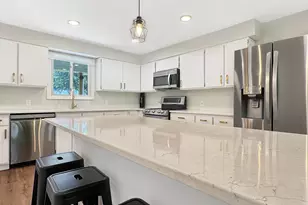 226 Seneca Pl, Cadillac, MI 49601 - Photo 8