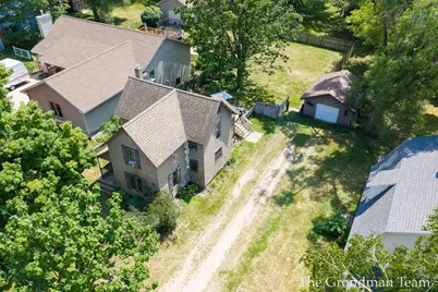 541 W Elm Street, Wayland, MI 49348 - Photo 2