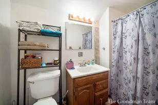 541 W Elm St, Wayland, MI 49348 - Photo 18