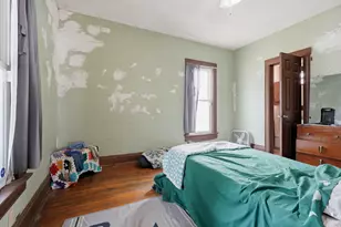 25 Vale St, Battle Creek, MI 49014 - Photo 4