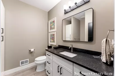 215 S 1st Street, Grand Haven, MI 49417 - Photo 44