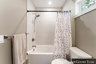 215 S 1st St, Grand Haven, MI 49417 - Photo 30