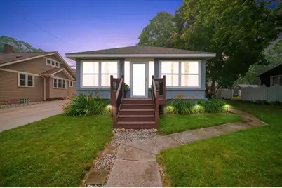 312 Sigsbee Avenue NE, Rockford, MI 49341 - Photo 4