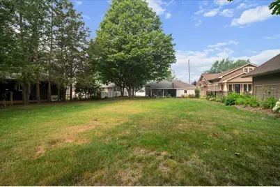 312 Sigsbee Avenue NE, Rockford, MI 49341 - Photo 10