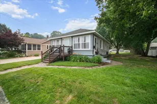 312 Sigsbee Ave NE, Rockford, MI 49341 - Photo 1