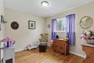 668 S Hawthorne St, Westland, MI 48186 - Photo 14