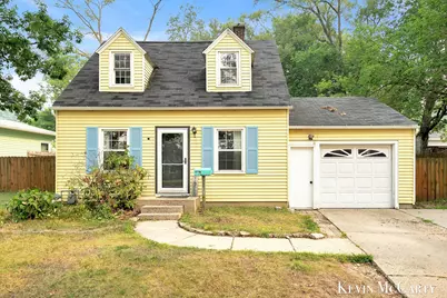 1713 Boston Street SE, Grand Rapids, MI 49506 - Photo 1
