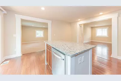 1 Maple Village Court, Ann Arbor, MI 48103 - Photo 10