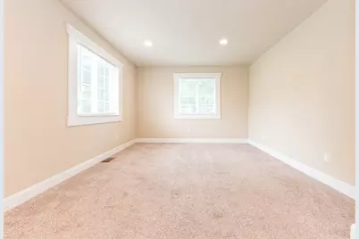 1 Maple Village Court, Ann Arbor, MI 48103 - Photo 14