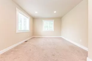 1 Maple Vlg Ct, Ann Arbor, MI 48103 - Photo 14
