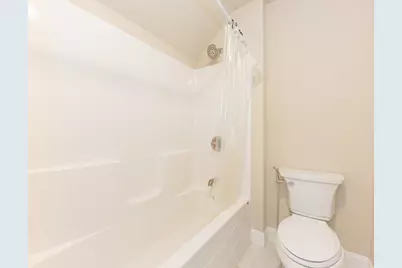 1 Maple Village Court, Ann Arbor, MI 48103 - Photo 24