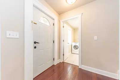 1 Maple Village Court, Ann Arbor, MI 48103 - Photo 4
