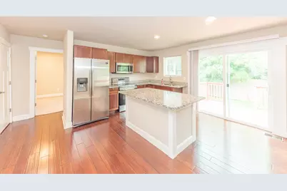 1 Maple Village Court, Ann Arbor, MI 48103 - Photo 8