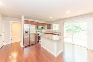 1 Maple Vlg Ct, Ann Arbor, MI 48103 - Photo 8