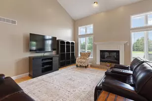 32321 Liparoto Dr, Rockwood, MI 48173 - Photo 14