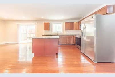 2 Maple Village Court, Ann Arbor, MI 48103 - Photo 6