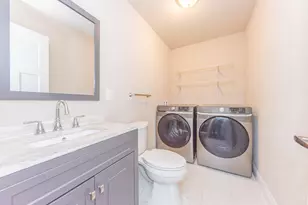 2 Maple Vlg Ct, Ann Arbor, MI 48103 - Photo 20