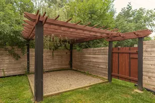 2 Maple Vlg Ct, Ann Arbor, MI 48103 - Photo 42