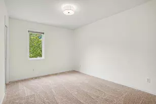 760 Brookridge Dr, Norton Shores, MI 49441 - Photo 16