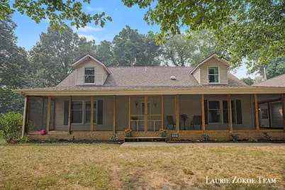 9202 Oriole Drive, Coopersville, MI 49404 - Photo 2
