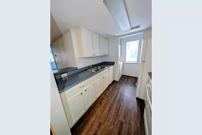 849 Brandon Avenue, Pontiac, MI 48340 - Photo 1