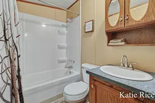6411 W Cleveland Rd, Montague, MI 49437 - Photo 18