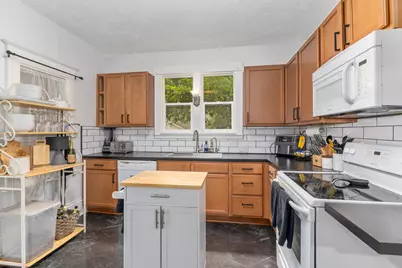 354 W 17th Street, Holland, MI 49423 - Photo 6
