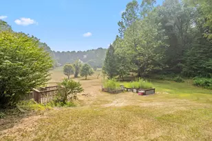 8270 Huff Rd, Bellevue, MI 49021 - Photo 30