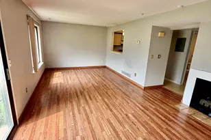 325 Briarcrest Dr, Ann Arbor, MI 48104 - Photo 4