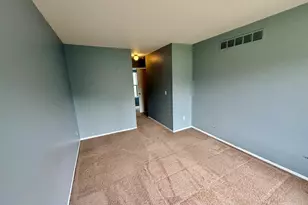 325 Briarcrest Dr, Ann Arbor, MI 48104 - Photo 16