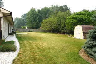7658 Teakwood Dr, Jenison, MI 49428 - Photo 34