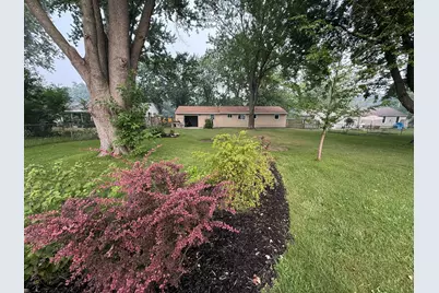3616 S Sheridan Drive, Muskegon, MI 49444 - Photo 6