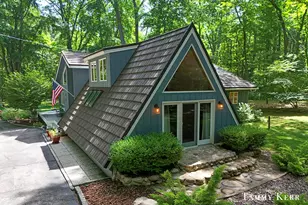 6051 Old Allegan Rd, Saugatuck, MI 49453 - Photo 2