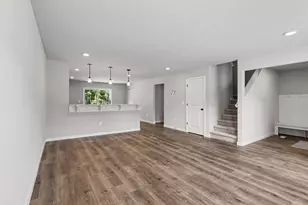2082 Kristin Ct, Muskegon, MI 49442 - Photo 4